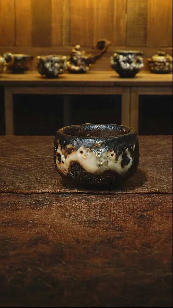 老味虫洞堆釉志野主人杯（160毫升）