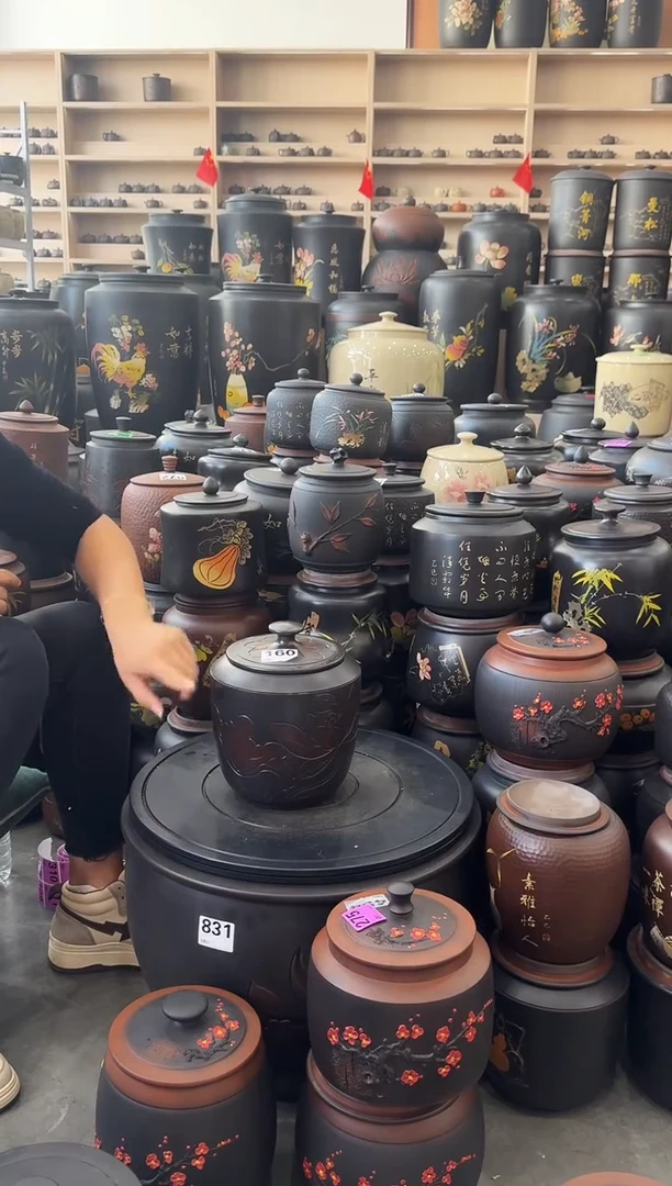 罐瑕疵茶叶罐  方尖荷花  160