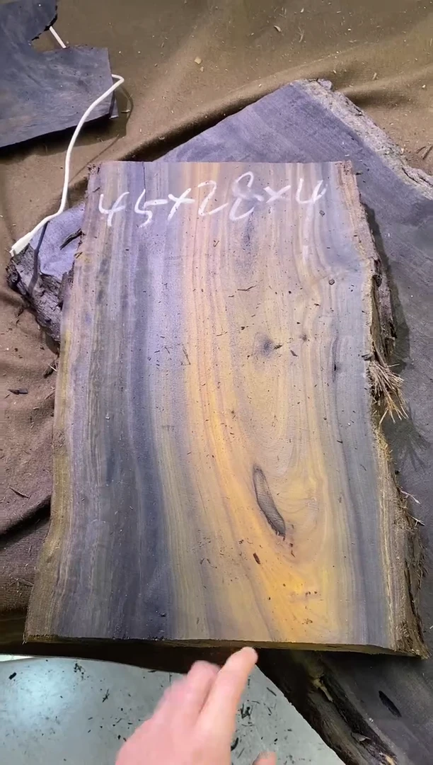 学***@金丝楠木原料木材