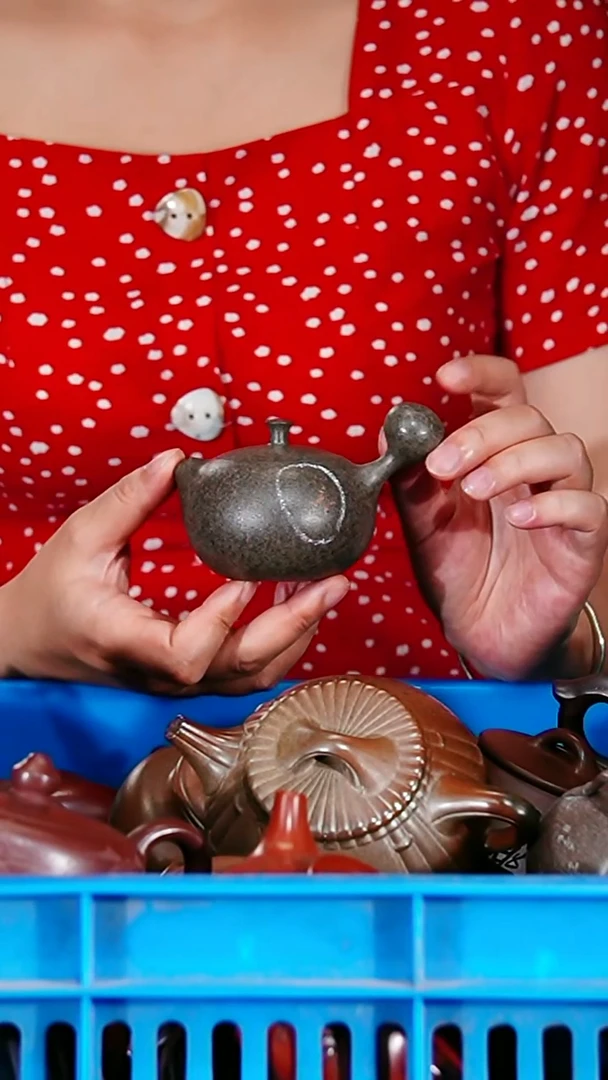 宜兴原矿紫砂壶茶壶130C