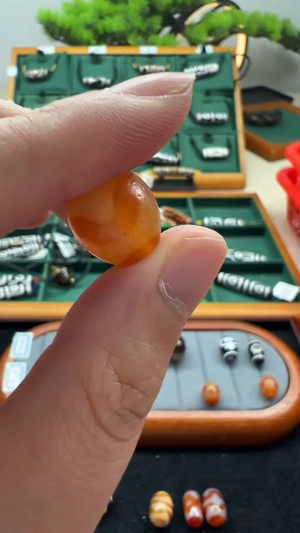 玛瑙/玉髓（覆膜）颈饰未镶嵌69（微瑕随机发货）