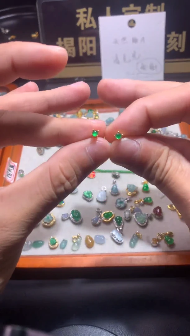 翡翠银S925镶嵌颈饰1