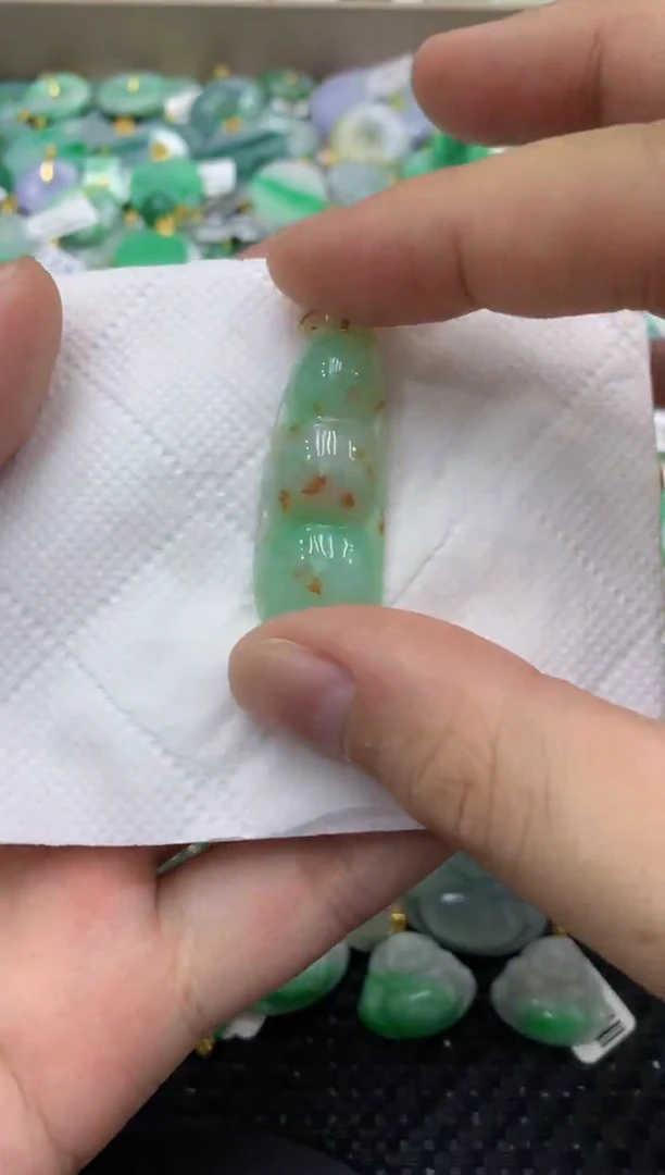 颈饰未镶嵌翡翠天然缅甸翡翠A货