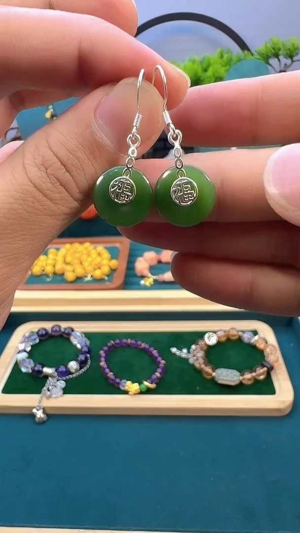 和田玉银S925镶嵌耳饰E260