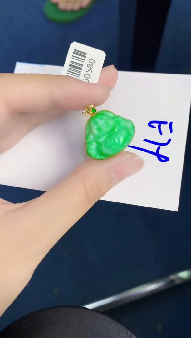 翡翠18K金镶嵌颈饰天然翡翠緬甸A貨