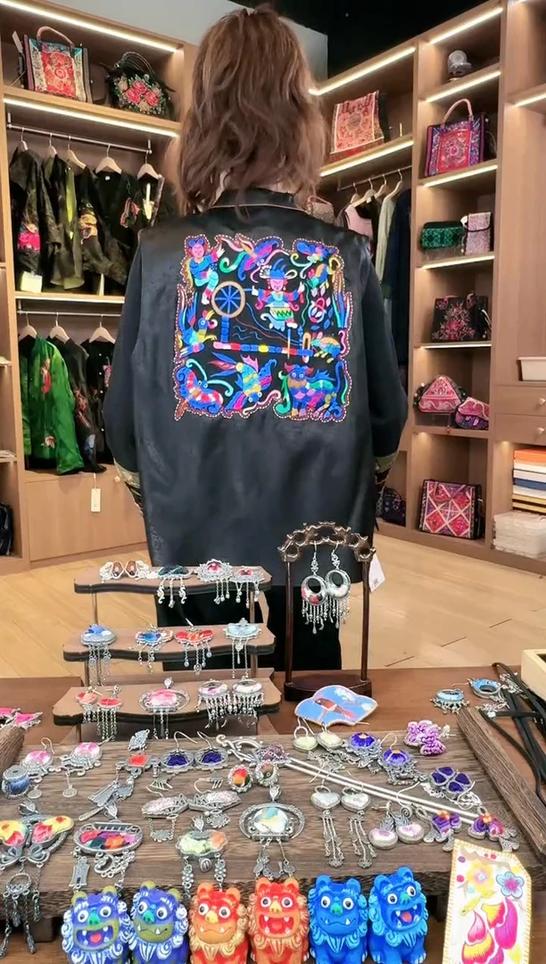 【闪购商品】织绣L528黔东南苗族刺绣