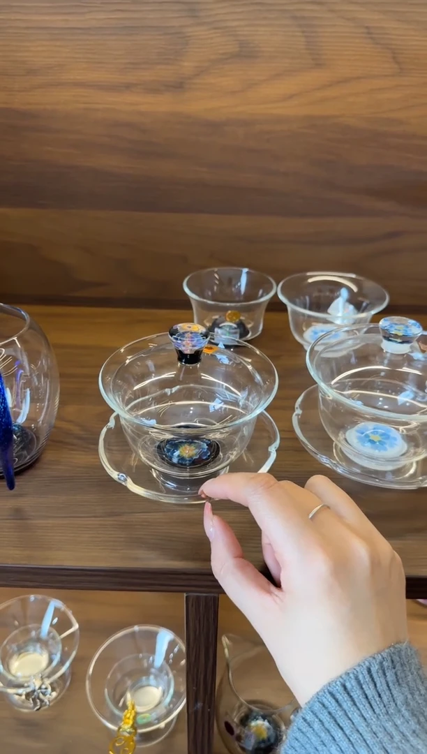 追*禾器高货 菡韵沁莲盖碗