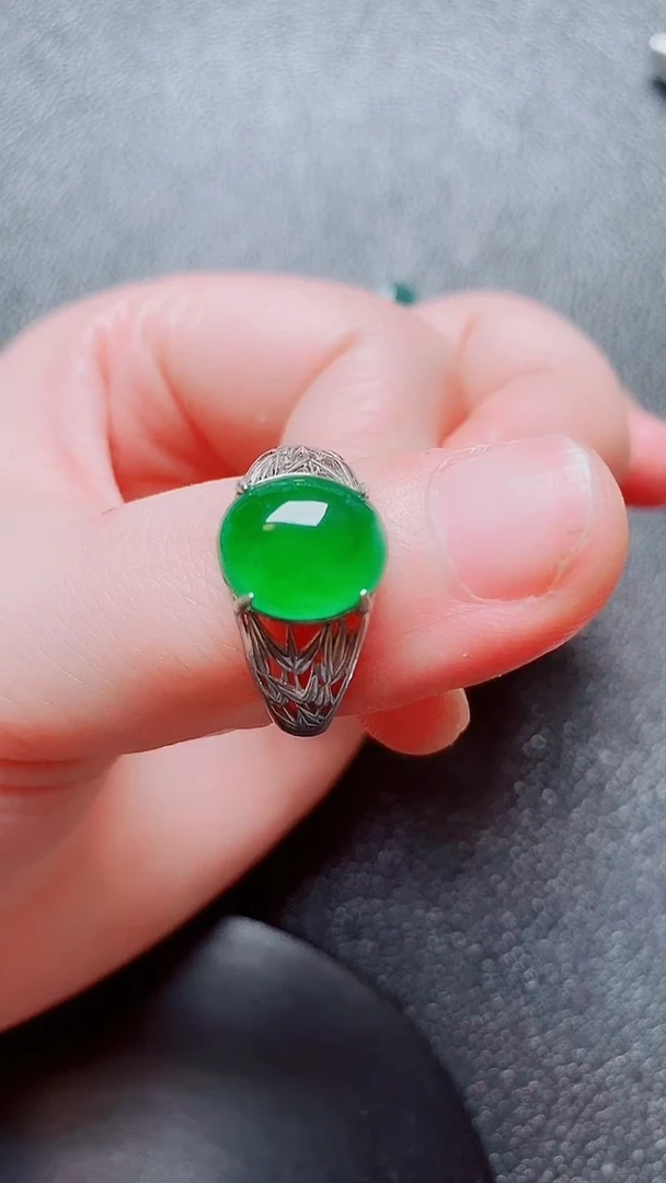 翡翠戒指银S925镶嵌翡翠