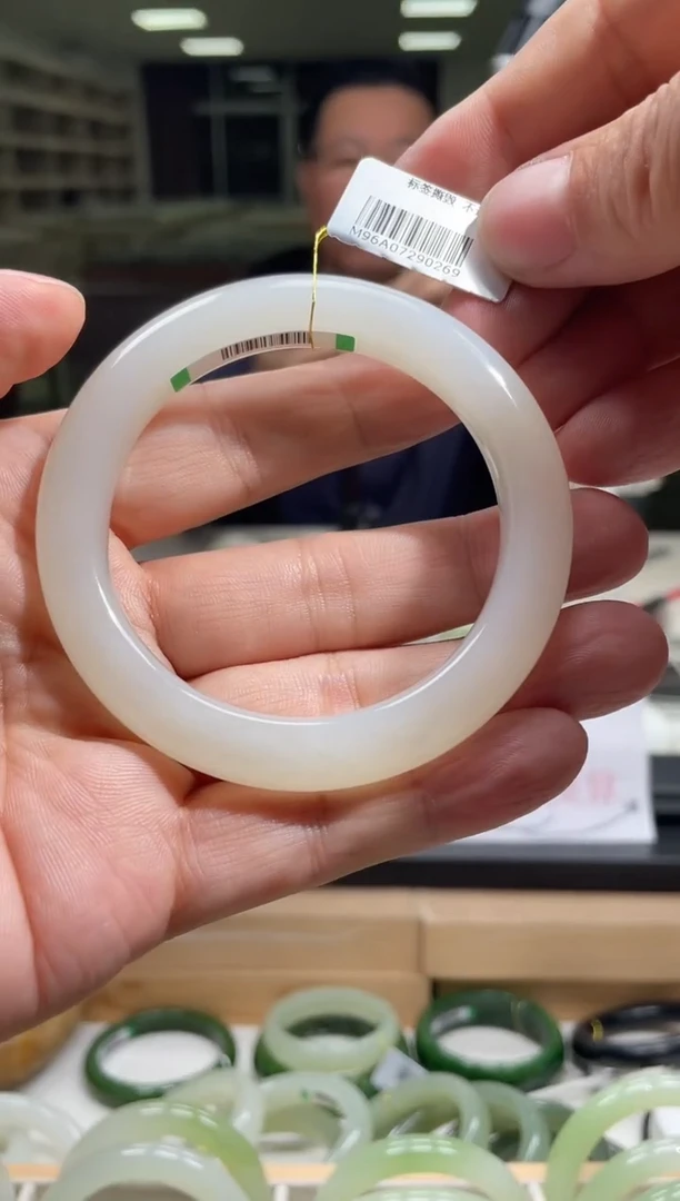 未镶嵌手镯和田玉58-59圈口 0269