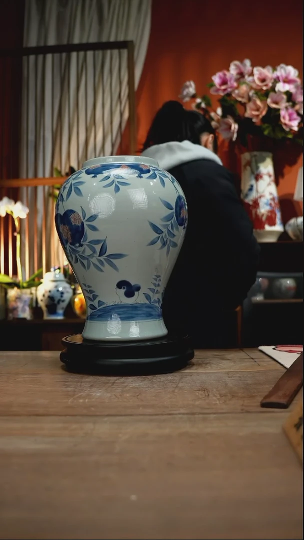 当代景德镇设计师釉下手绘陶瓷花瓶