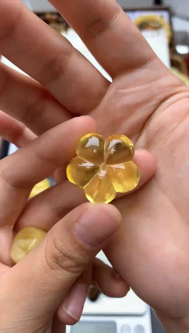 【闪购商品】琥珀珠宝奇石未镶嵌102琥珀蜜蜡花粉小坑包裹