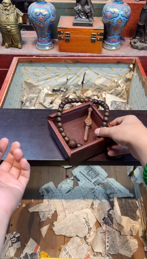 1刘哥专属高端精品99带馆藏盒