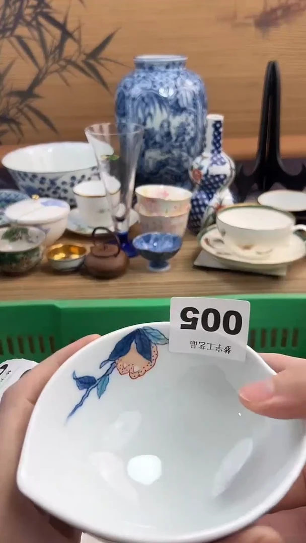 瓷片V****.A瓷片      005