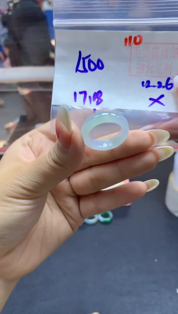 未镶嵌定制翡翠戒圈#1500元-毛货需精细抛光