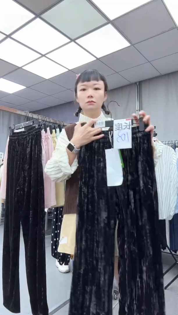 大哥家漂亮衣服漂亮颜色
