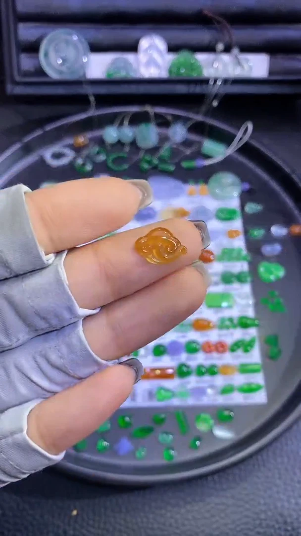 未镶嵌挂件翡翠如意