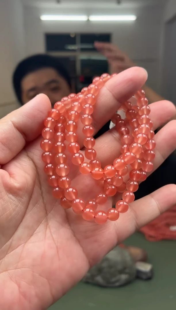 手链未镶嵌南红玛瑙多圈手串一条约6mm 多样性发货
