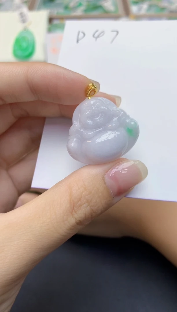 翡翠未镶嵌颈饰天然缅甸A货翡翠