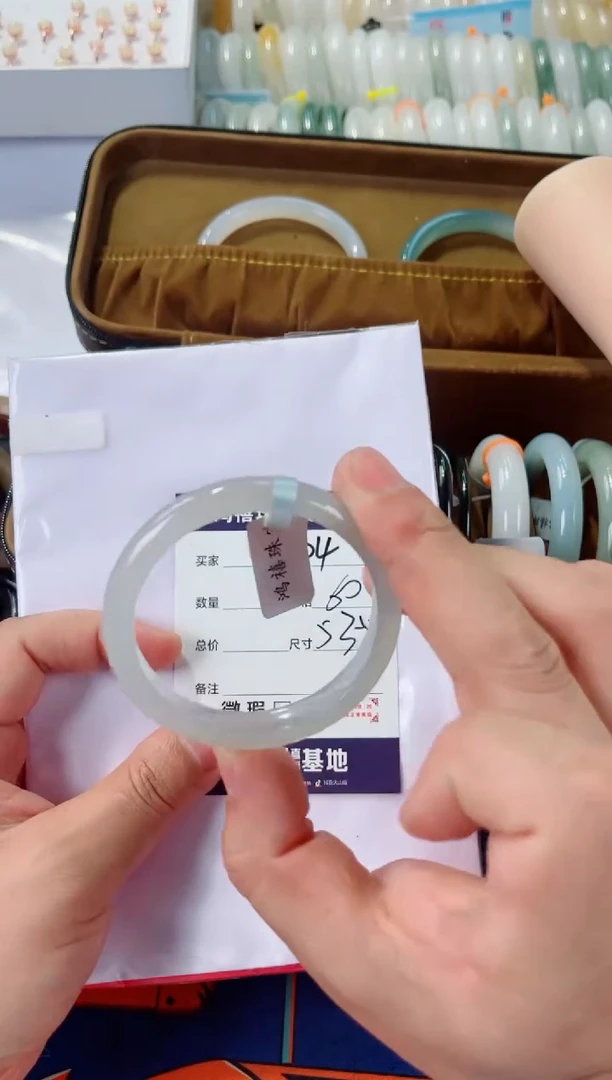 石英质玉手镯未镶嵌304