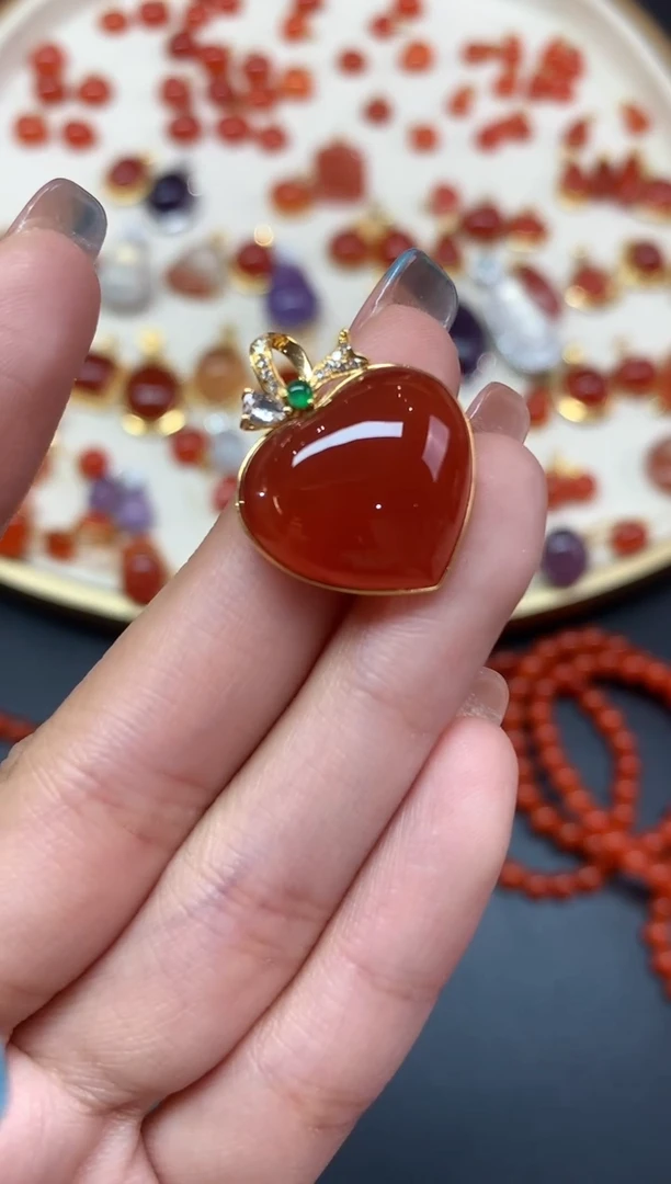 【闪购商品】南红玛瑙吊坠18K金镶嵌吊坠A62|3980