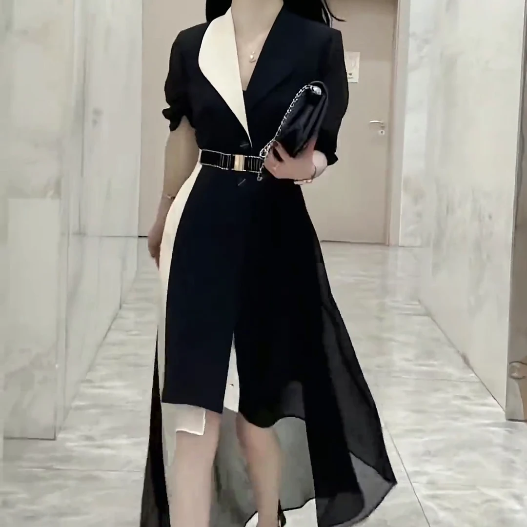 2025夏季新款时尚显瘦气质女士网红休闲洋气连衣裙百搭款D6224