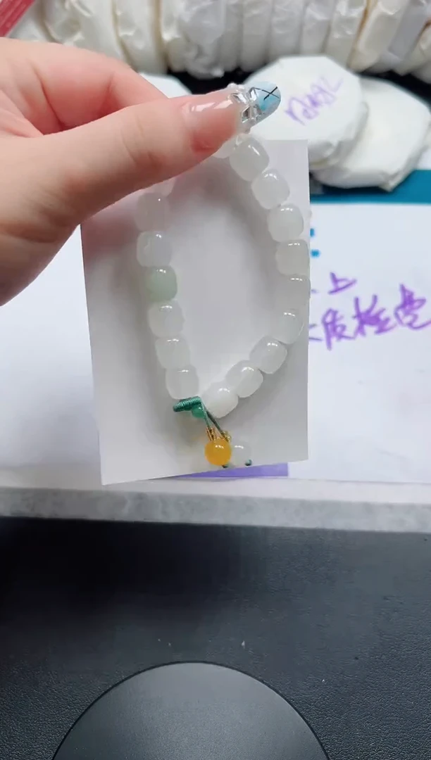 石英质玉手镯未镶嵌11111