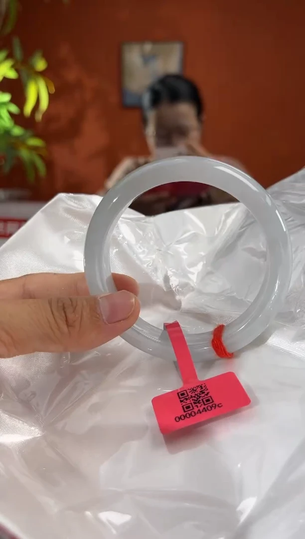 未镶嵌手镯翡翠翡翠手镯