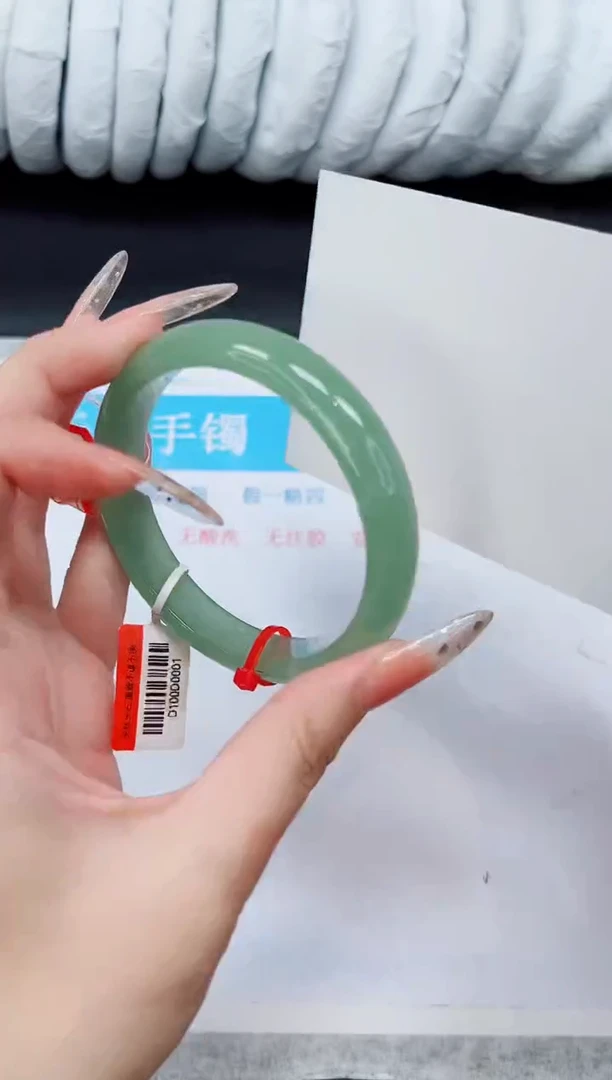 未镶嵌手镯石英质玉D100-60`61`62`