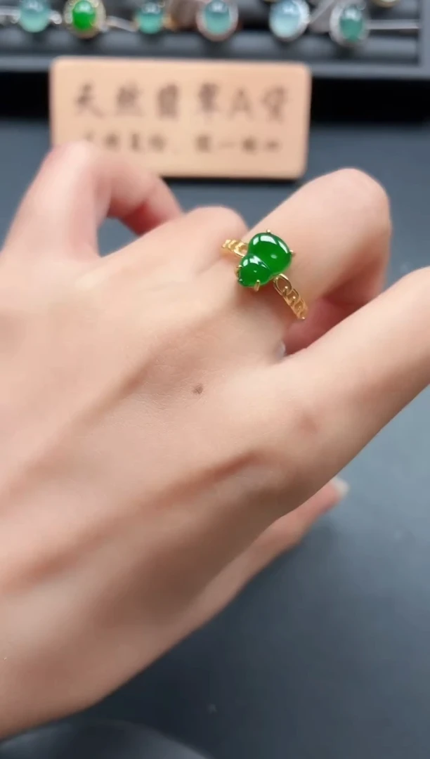 银S925镶嵌戒指翡翠1