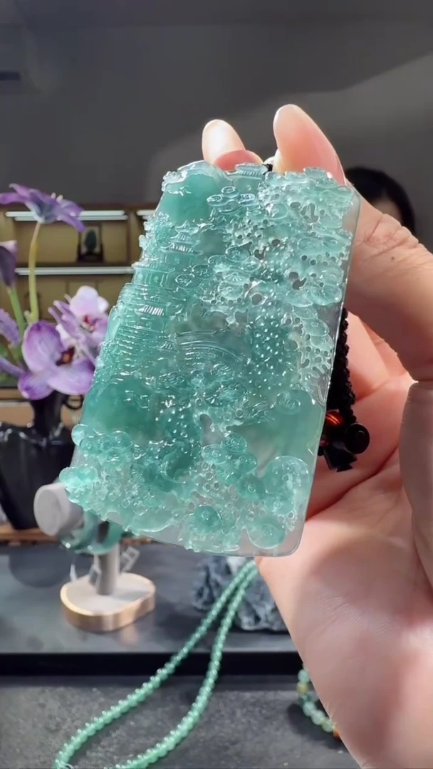 吊坠(不含链)未镶嵌翡翠山水牌