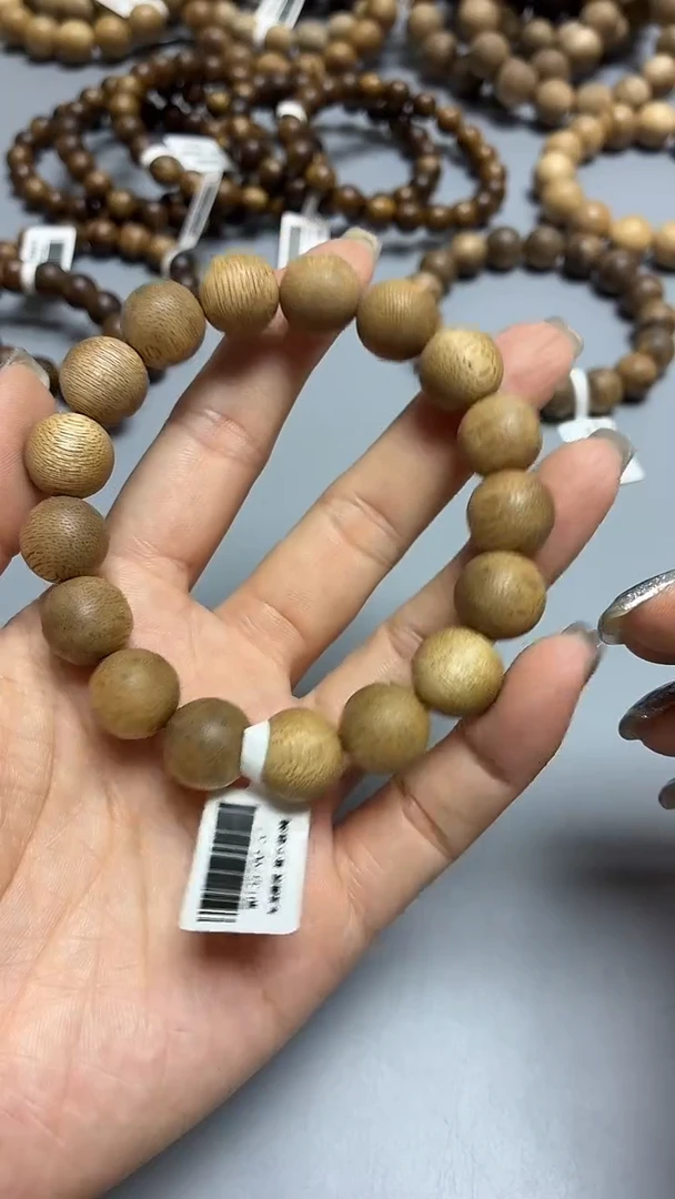 沉香手串文莱圆珠单圈1.3虫漏多样性发其一