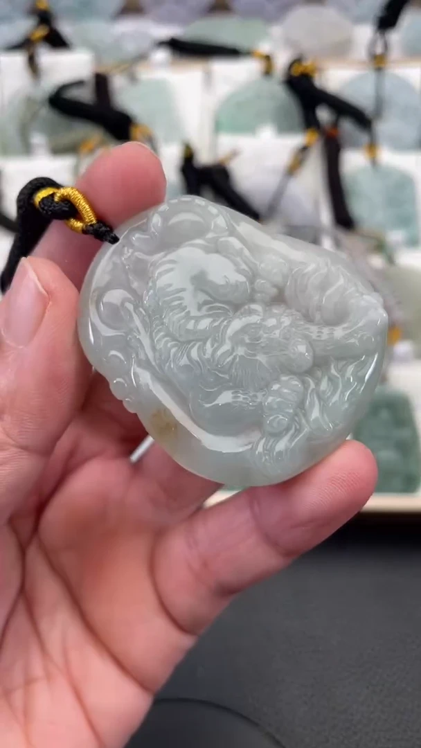 颈饰未镶嵌翡翠天然缅甸翡翠A货282