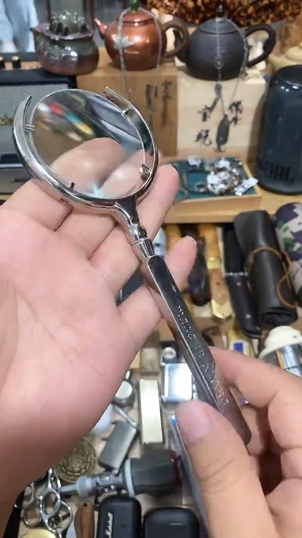 瓷片闪购商品  如图所示