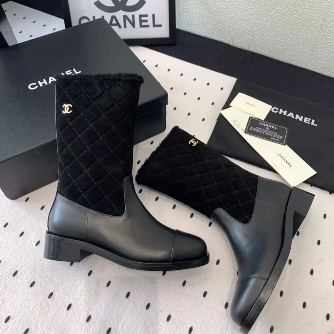 99新 Chanel/香奈儿 娜娜专属 一体雪地靴