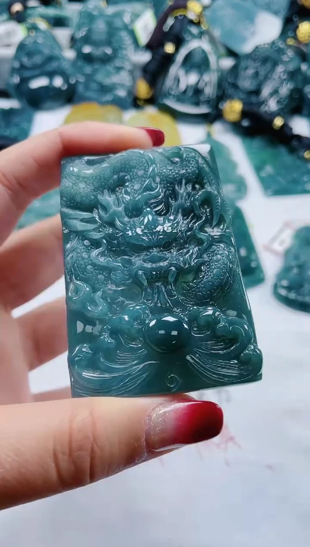 【闪购商品】翡翠颈饰未镶嵌