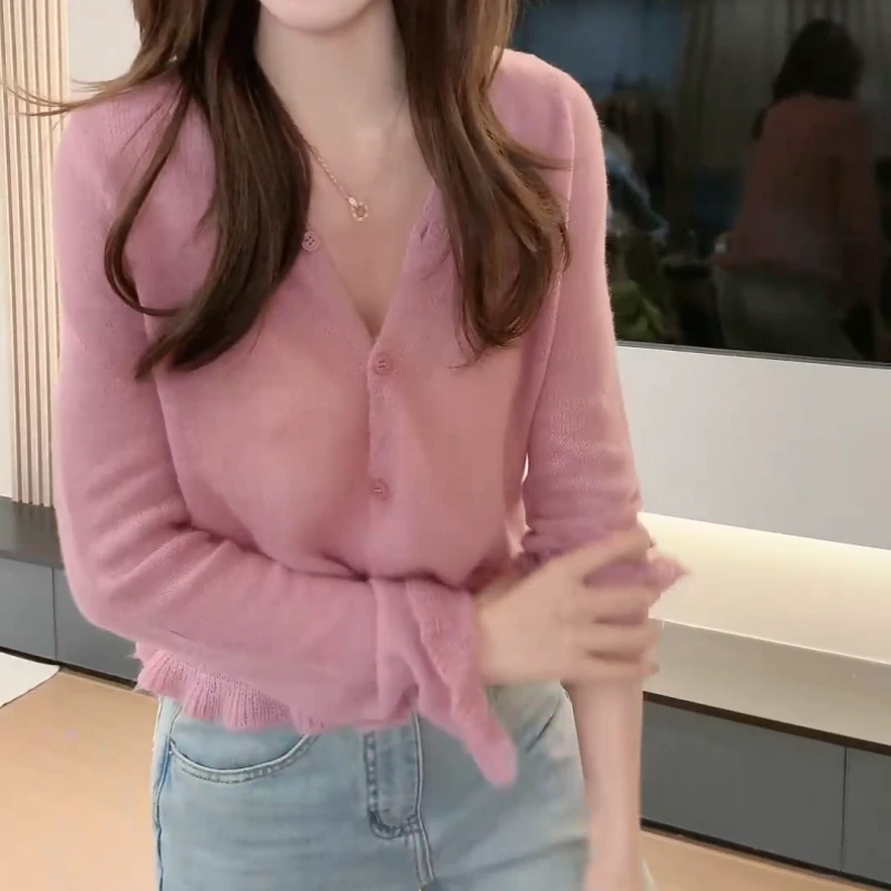 2025新款欧若风温柔软糯慵懒毛衣女人味长袖针织开衫LK2501995