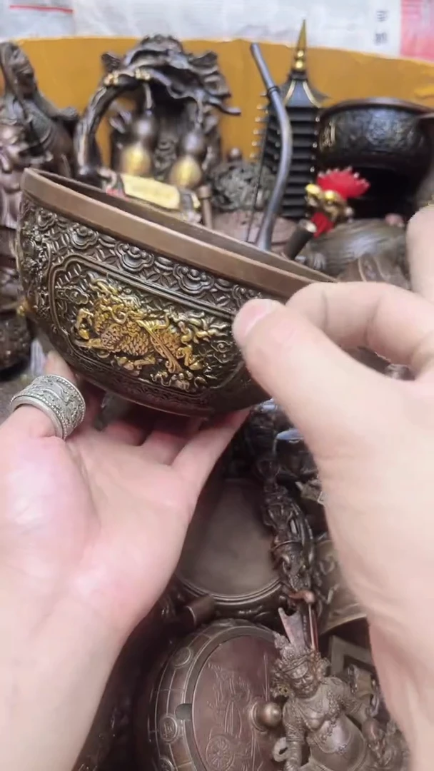 精美铜器  点击下单