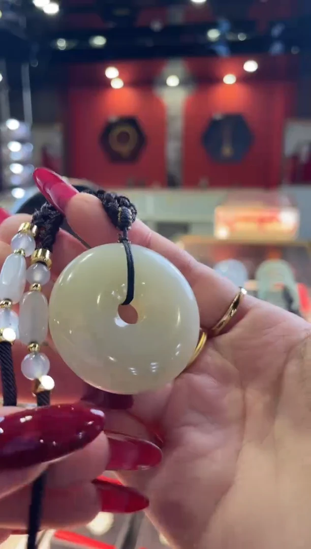 吊坠(赠链)未镶嵌和田玉新疆和田玉黄口料平安扣