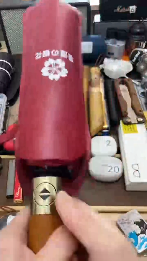 瓷片闪购商品  如图所示