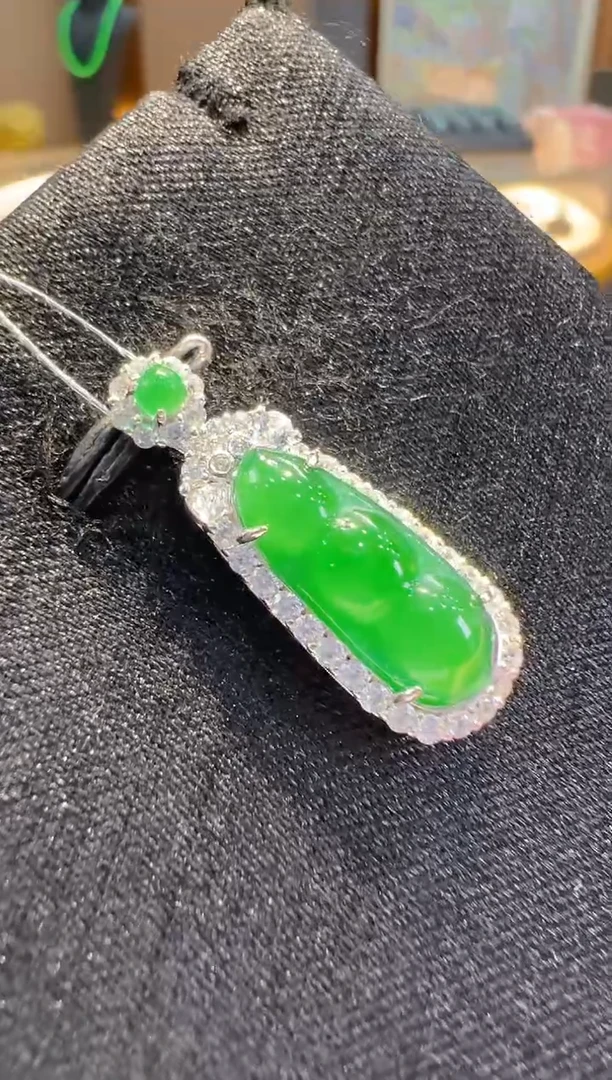 翡翠银S925镶嵌吊坠(不含链)多样性发其一
