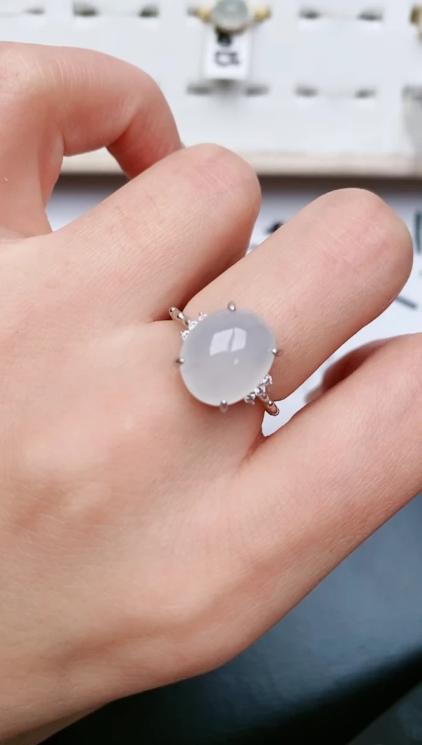 翡翠戒指银S925镶嵌....