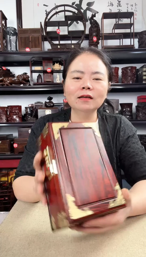木389老李红木工艺品