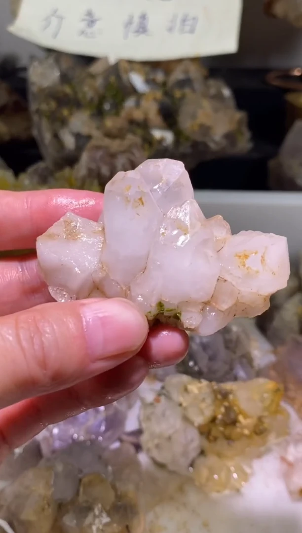 未镶嵌珠宝半成品水晶72号四川美姑超七花园水晶