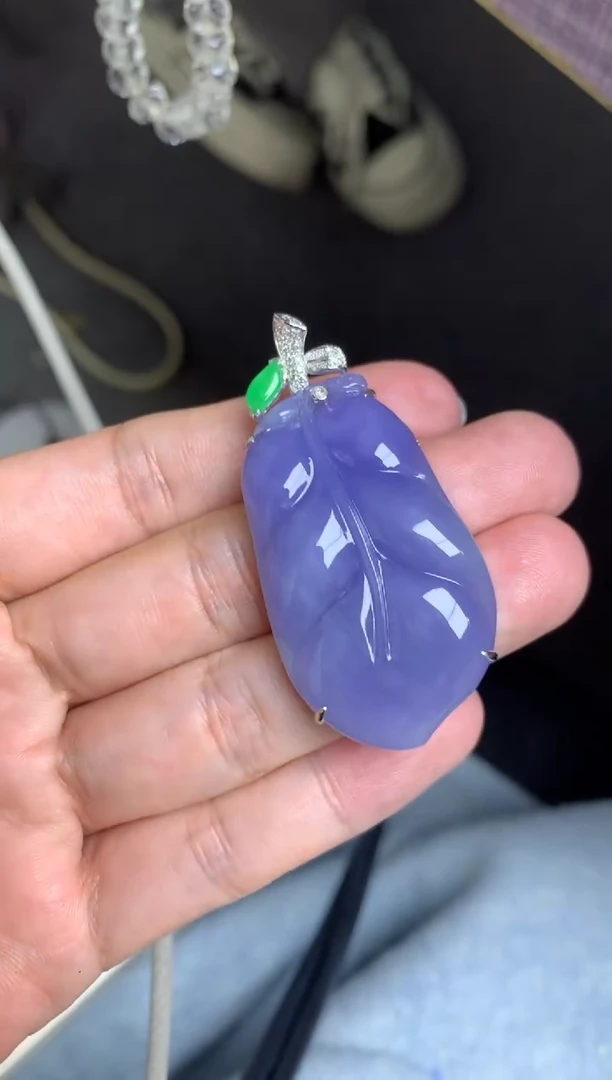 【闪购商品】翡翠颈饰18K金镶嵌净货