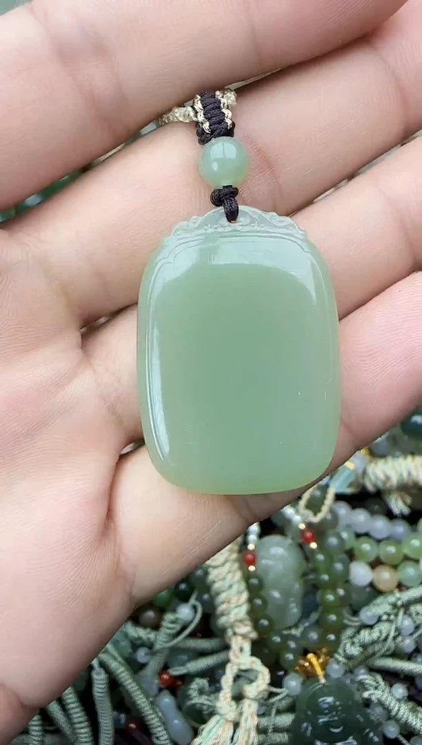 颈饰未镶嵌和田玉拍一发一