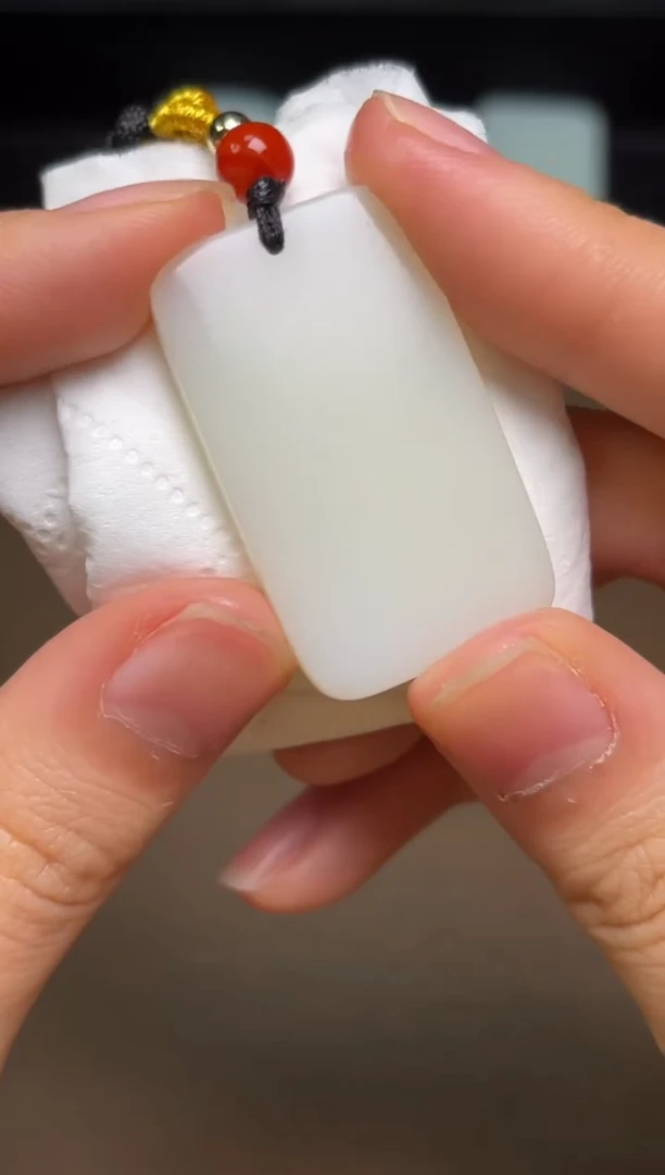 颈饰未镶嵌和田玉9