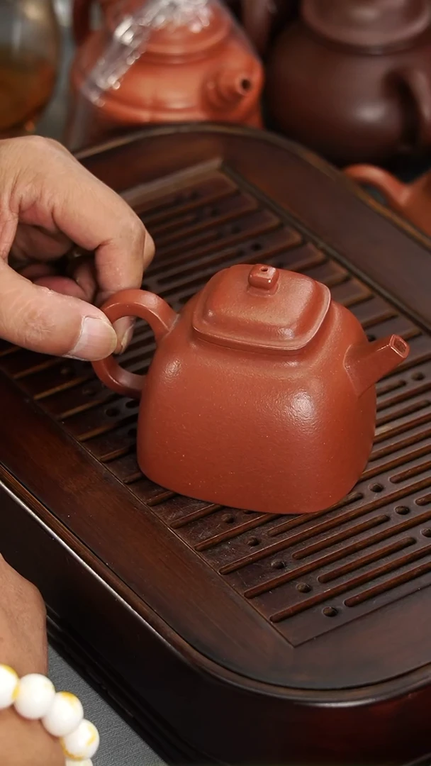 茶壶紫砂宜兴紫砂红降坡四方坦然200毫升