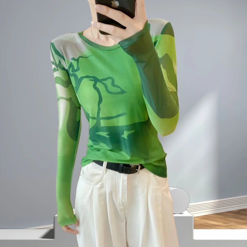 春秋新款时尚洋气网纱打底衫女内搭可外穿洋气长袖百搭精致上衣