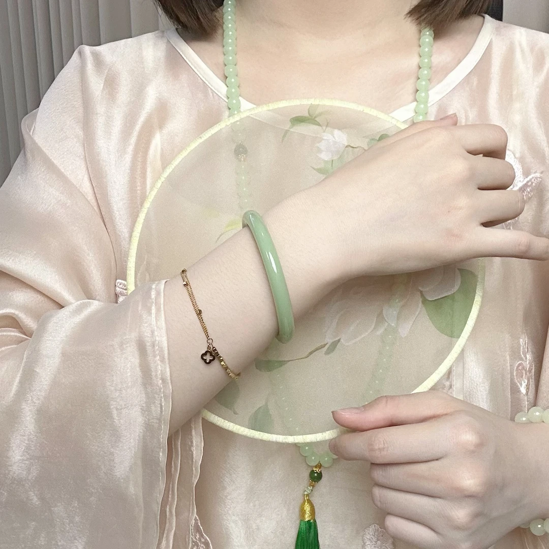 俄碧粉青细圆条时尚气质 SZ 0480