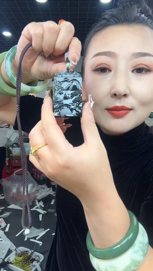 【闪购商品】岫玉颈饰未镶嵌501山水牌【绳子款式】